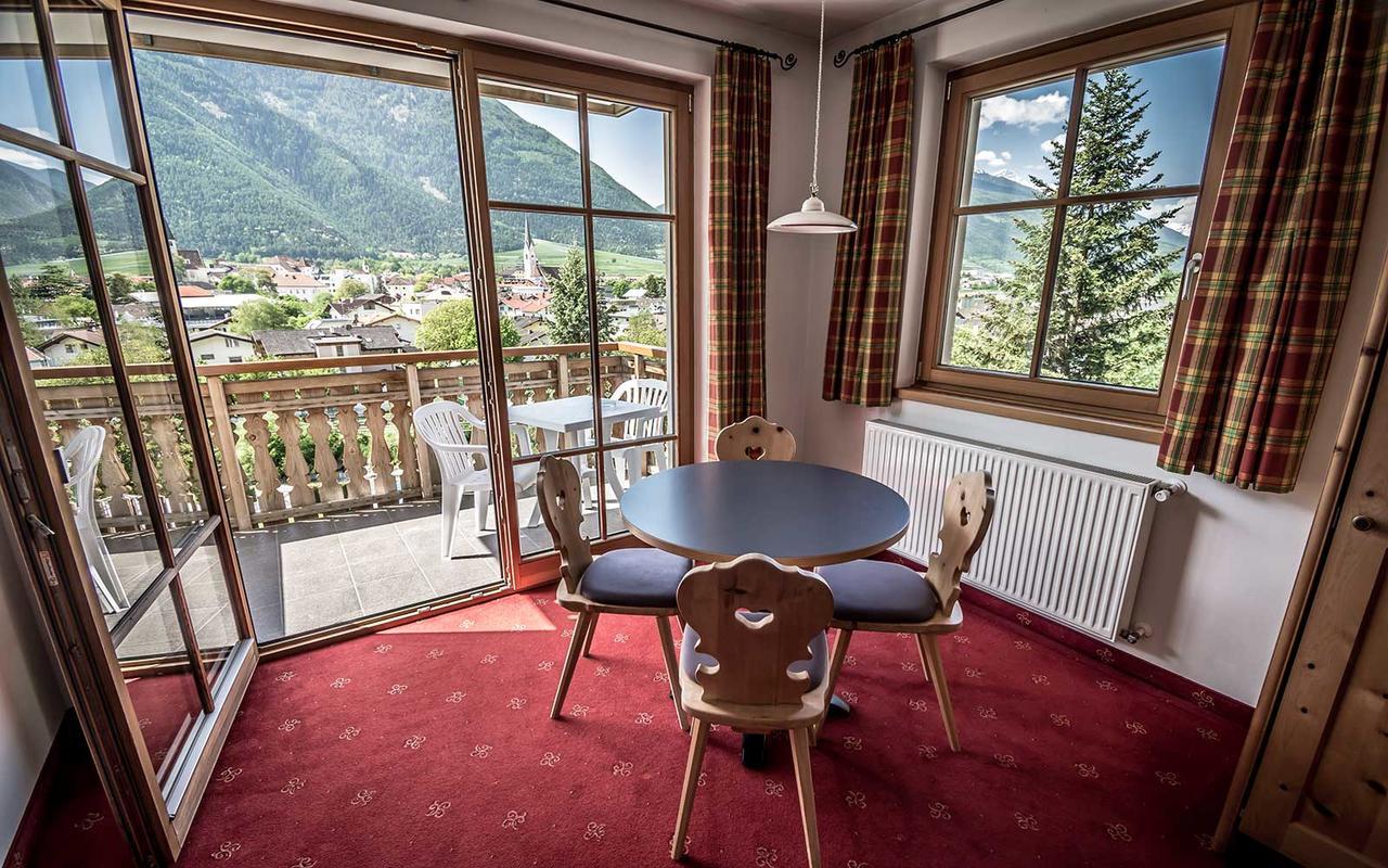 Hotel Vermoi Лачес Экстерьер фото